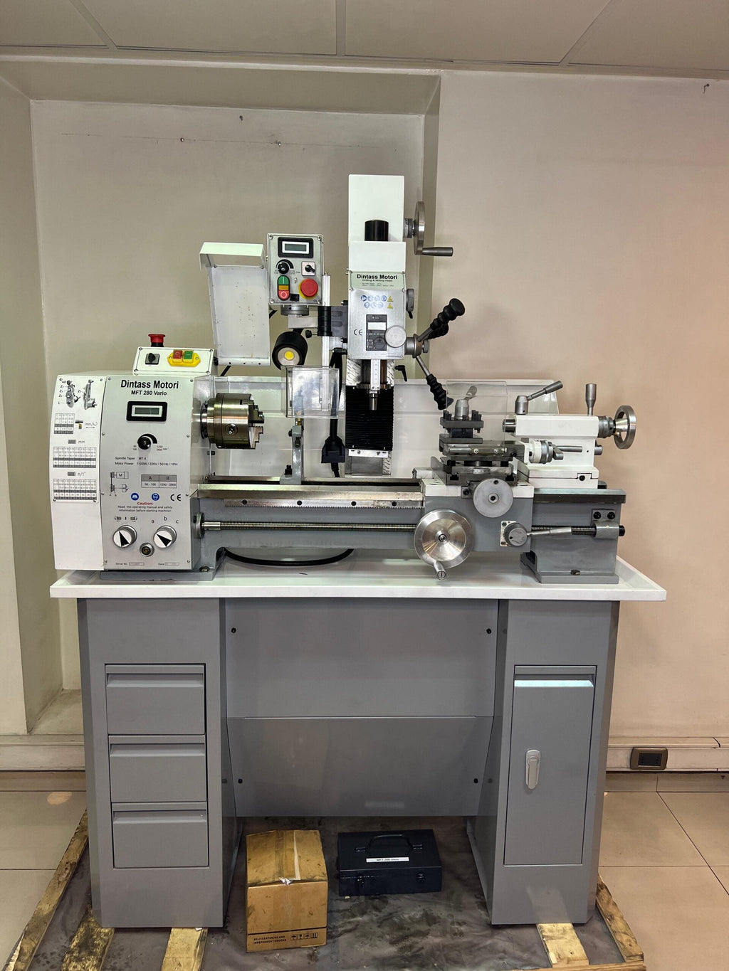 Torno taladro fresador DTM MFT280V - Torno multipropósito