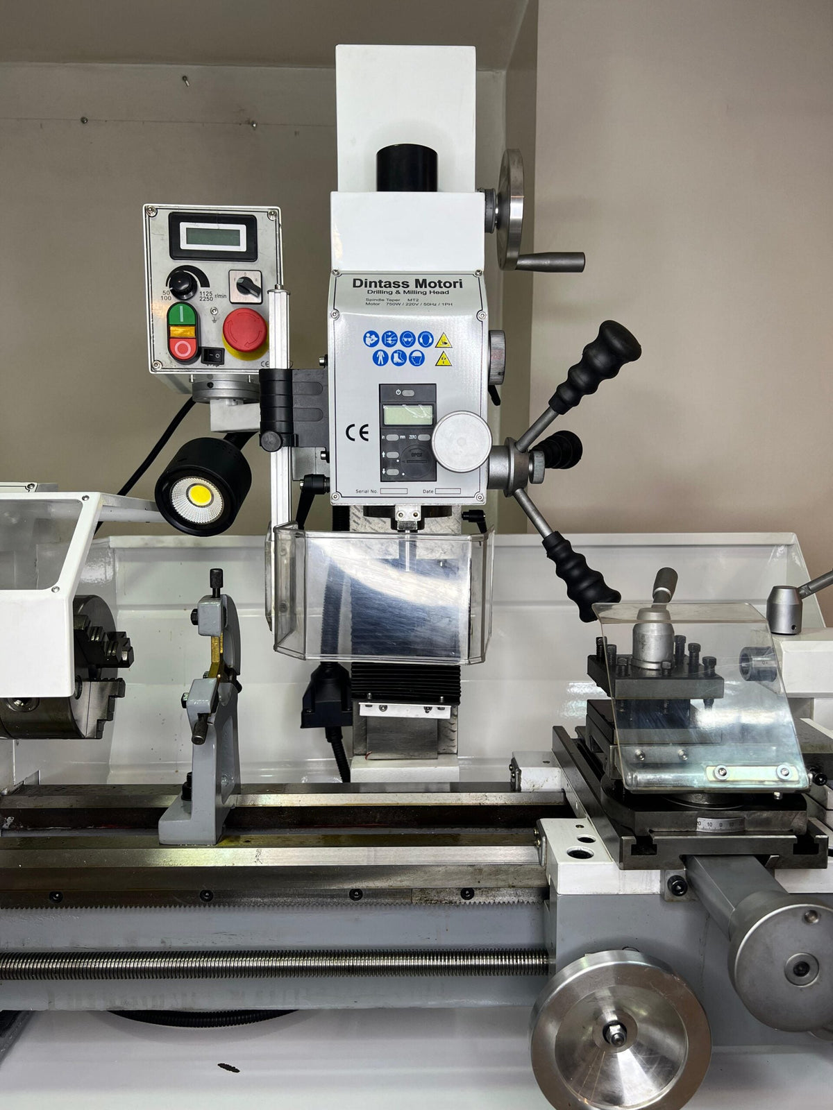 Torno taladro fresador DTM MFT280V - Torno multipropósito