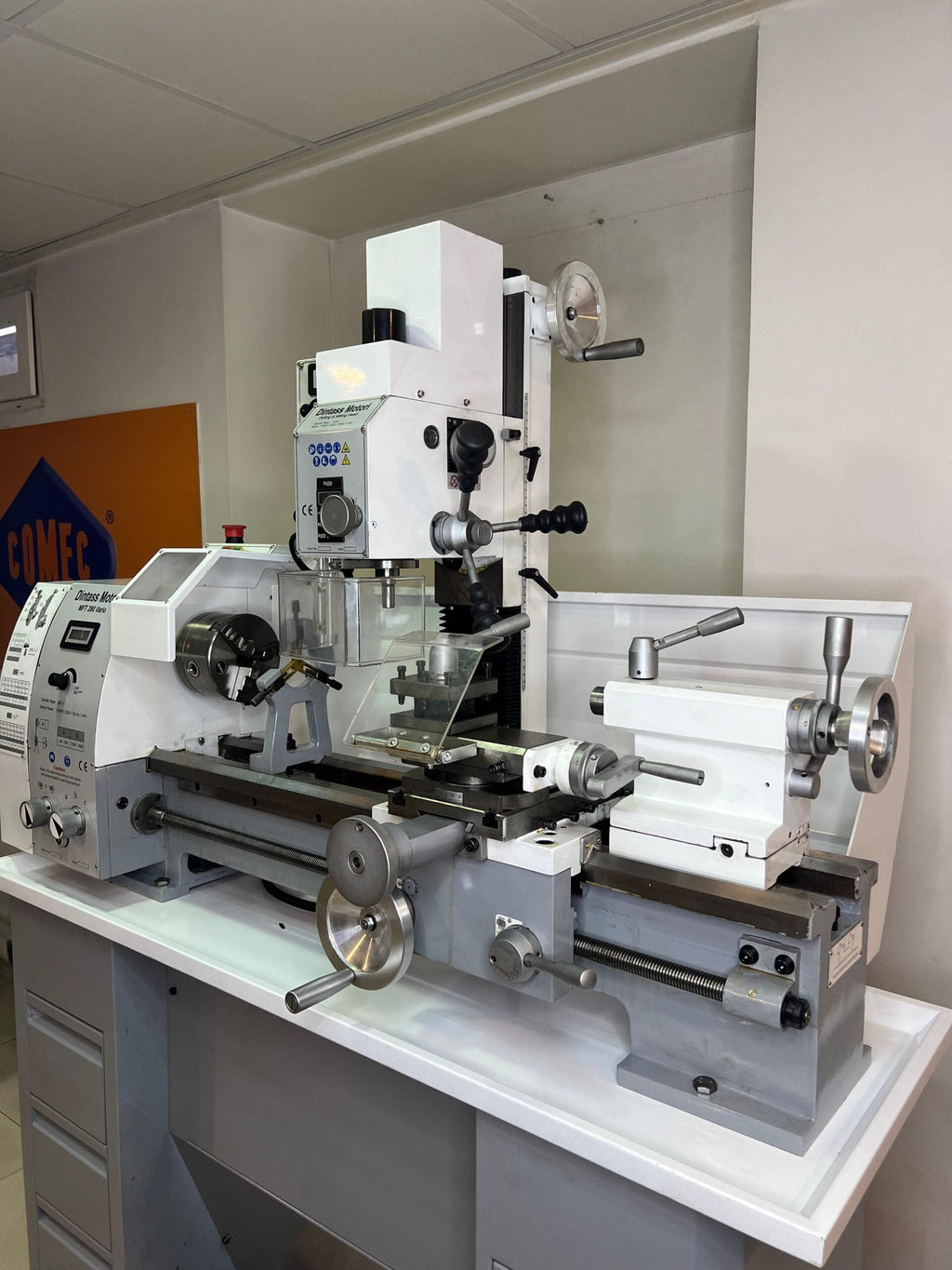 Torno taladro fresador DTM MFT280V - Torno multipropósito