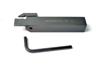 Portaherramienta ranurado exterior MGEHR2020-4C + insertos MGMN-400-M